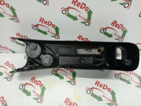 Hyundai İ10 Orta Konsol CP (KF-110)