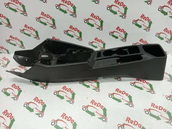 Hyundai İ20 Ara Taban Konsolu 84611-C8000 CP (KE-110)