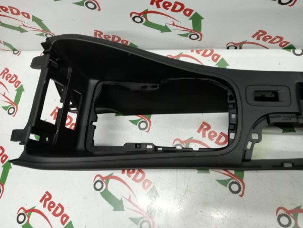 Renault Fluence Orta Konsol 969109228R YP (KA-130)