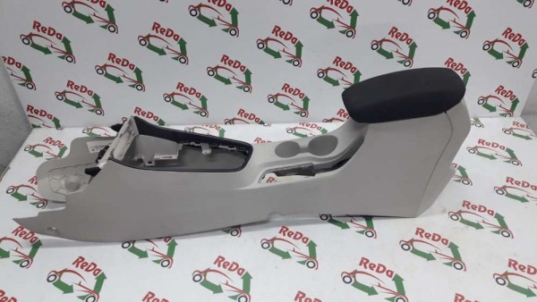 Hyundai İ20 Bayon Orta Ara Konsol 84610-Q0050 SP YP (KA-120)