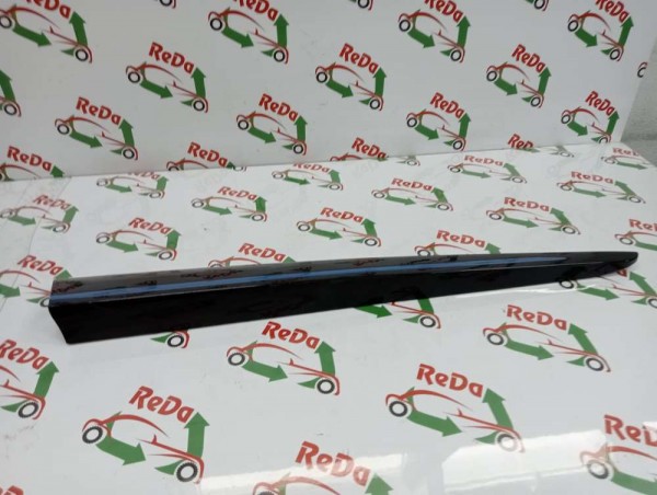 Renault Clio 4 Ön Sağ Kapı Bandı [801865598R] CP [F-A-120]