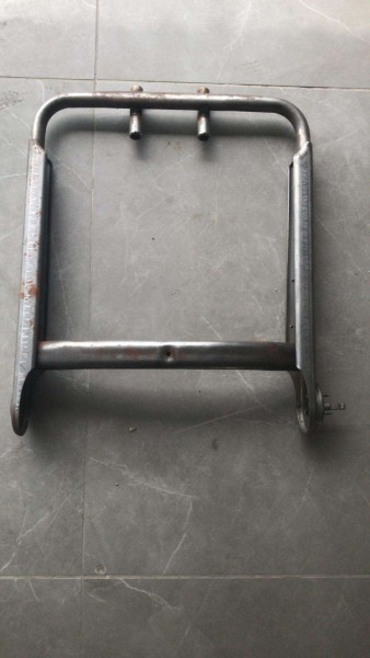 LOGAN SANDERO1 SOL ÖN KOLTUK SIRT İSKELETİ 6001547730 YP (IA-110)