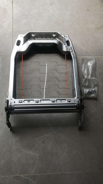 DUSTER LOGAN SANDERO2 SOL ÖN KOLTUK SIRT İSKELETİ 876514304R YP (IA-110)