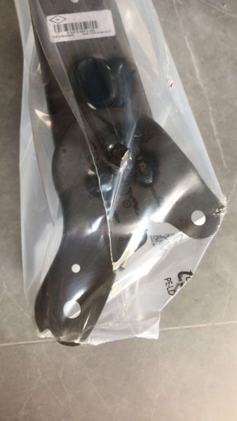 DACİA LODGY DOKKER SAĞ ÖN KOLTUK SIRT İSKELETİ 876019006R YP (IC-130)