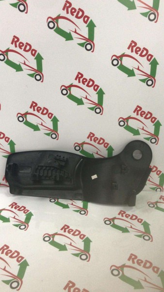 RENAULT FLUENCE MEGANE SAĞ ÖN KOLTUK YAN BAKALİTİ DIŞ KAPAK 873303135R 1823193 YP (KD-130)