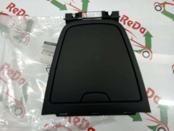 Renault Captur Üst Torpido Gözü Ve Kapağı Yuvası 00227631 YP [C-A-110]