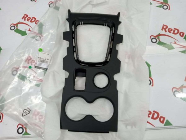 Renault Kadjar Orta Konsol Üst Çerçevesi [969127057R] YP [C-A-110]