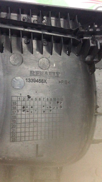 RENAULT MEGANE 4 SOL ÖN KOLTUK KAPLAMA BAKALİTİ 1339458X CP HP (KD-130)