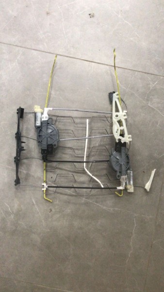 RENAULT MEGANE4 TALİSMAN ESPACE5 SOL ÖN KOLTUK BEL DESTEĞİ MOTORLU 876358296R CP HP (IA-120)