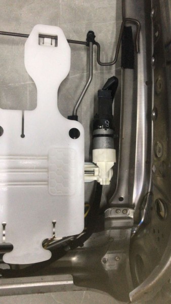 HYUNDAİ TUCSON SOL ÖN KOLTUK SIRT İSKELETİ MOTORLU 88310-D7520 YP (IA-110)