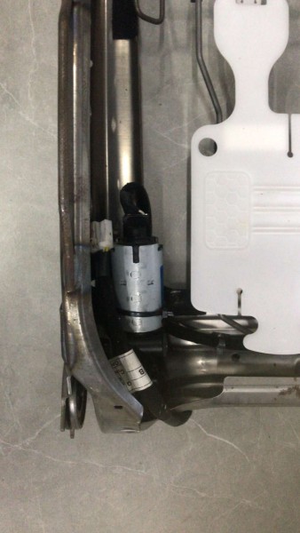 HYUNDAİ TUCSON SOL ÖN KOLTUK SIRT İSKELETİ MOTORLU 88310-D7520 YP (IA-110)