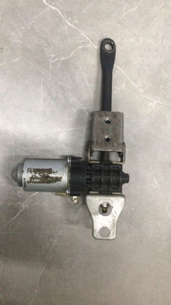 FORD KOLTUK AYAR MOTORU YP (IA-123)