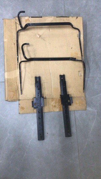 RENAULT LAGUNA2 ÖN KOLTUK KIZAK TAKIMI 7701206502 YP (IA-110)