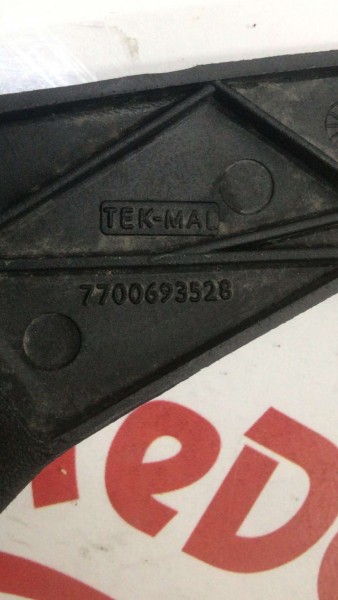 RENAULT R9 SAĞ KOLTUK KIZAK KOLU KUMANDASI BAKALİTİ 7700693528 YP (IA-121)