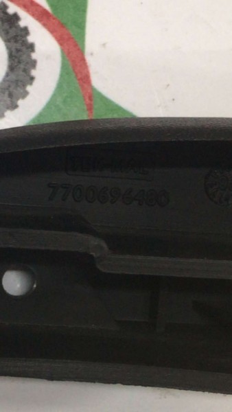 RENAULT R9 R11 SAĞ KOLTUK KIZAK HAREKET KUMANDASI KOLU 7700696480 AÜ YP (IA-121-123)