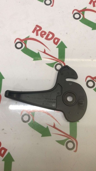 DACİA LOGAN SANDERO1 DUSTER SAĞ ARKA KOLTUK SIRTLIK MAFSALI YATIRMA KOLU 6001551861 YP (IA-121)