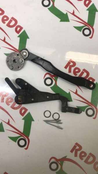 RENAULT SCENİC2 SOL KOLTUK YÜKSEKLİK AYAR KUMANDA KOLU TAKIMI 7701208989 YP (IA-121)