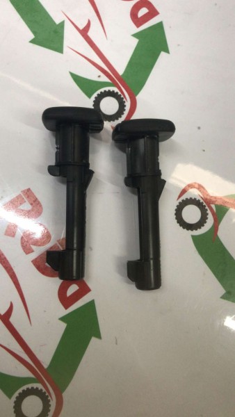 RENAULT LATİTUDE KOLTUK BAŞLIK KLAVUZ TAKIMI SUPORTU 876033570R YP (IA-124)