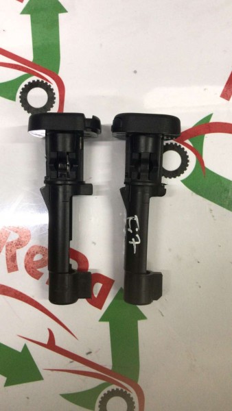 FORD FİESTA 2009> ÖN KOLTUK BAŞLIK BURCU TAKIMI CP (IA-121)