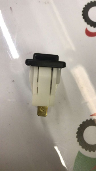 RENAULT MASTER TAVAN LAMBA BUTONU DÜĞMESİ ORJİNAL YP 7702258129 (BB130)