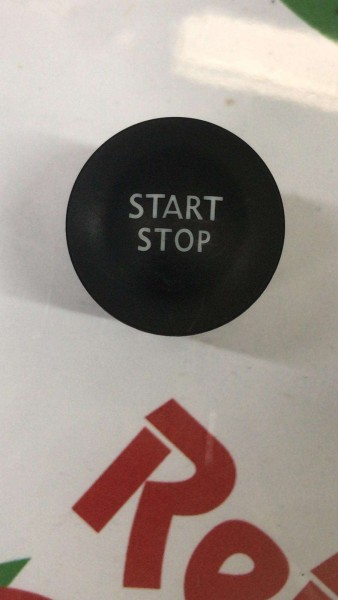 RENAULT CLİO4 MEGANE3 START STOP MARŞ DÜĞMESİ CP 251506978R (BB130)