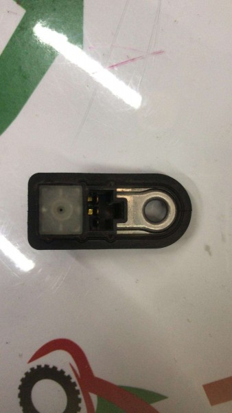 HYUNDAİ İ30 KİA CEEDKAPI İKAZ SVİCİ KUMANDASI BUTONU CP 93560-3B100 (BB130)