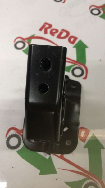 HYUNDAİ ARKA KOLTUK ORTA MENTEŞESİ CP 89710 89720 (ED110)