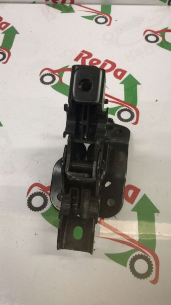 HYUNDAİ ARKA KOLTUK ORTA MENTEŞESİ CP 89710 89720 (ED110)
