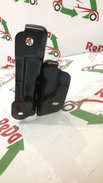 HYUNDAİ ARKA KOLTUK ORTA MENTEŞESİ CP 89710 89720 (ED110)