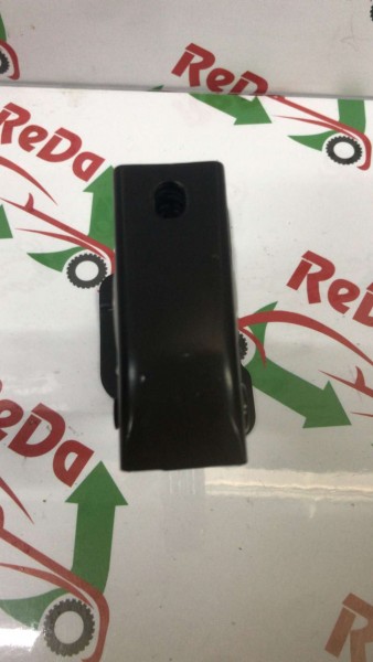 HYUNDAİ ARKA KOLTUK ORTA MENTEŞESİ CP 89710 89720 (ED110)