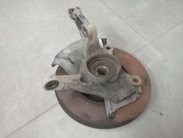 Hyundai i20 Sol Ön Aks Taşıyıcı Poryo Komple [51715-C8200] CP