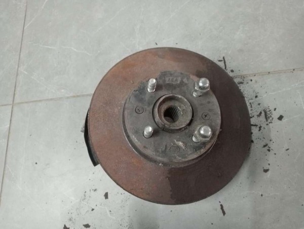 Hyundai i20 Sol Ön Aks Taşıyıcı Poryo Komple [51715-C8200] CP