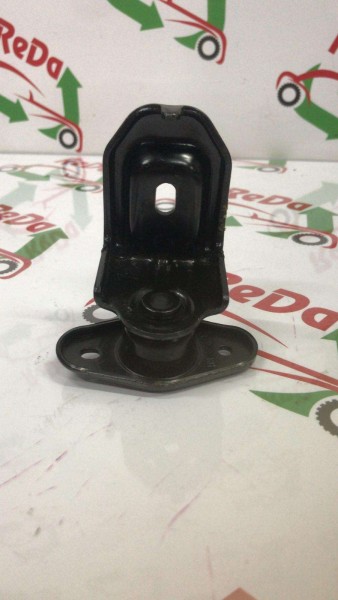 HYUNDAİ ARKA KOLTUK SAĞ MENTEŞESİ CP 89752 (ED110)