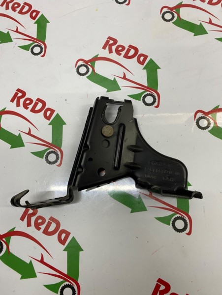 Ford Fiesta Arka Koltuk Menteşesi 8A61-B613B90-AD CP (ED-110)