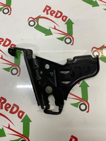 Ford Fiesta Arka Koltuk Menteşesi 8A61-B613B90-AD CP (ED-110)