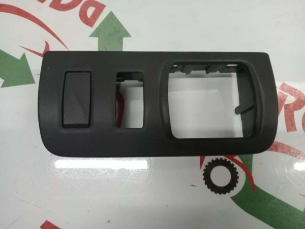 Renault Fluence Far Ayar Düğme Yuvası Çerçevesi [251637324R CP [C-A-120]