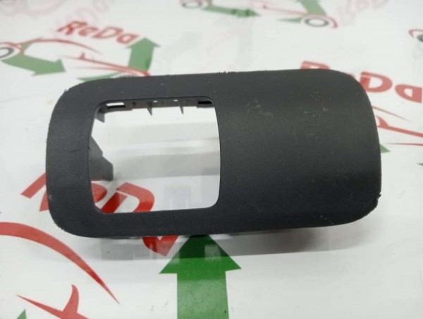 Renault Megane 2 Far Anahtar Çerçevesi Plastik Kapak Orjinal 8200176081 CP [C-A-120]