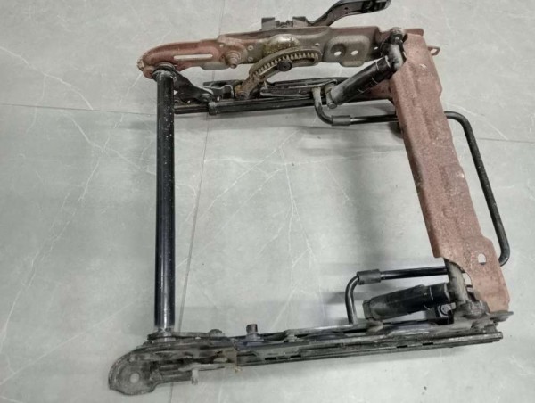 Ford Focus 2 Sol Ön Koltuk Kızağı İskeleti Komple [7M51-A61465-DB] CP (IA-110)