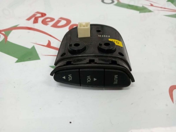 Hyundai Terecan XG30 Direksiyon Teyp Kumanda Svici Düğmesi [96710-39100] CP [B-A-120]