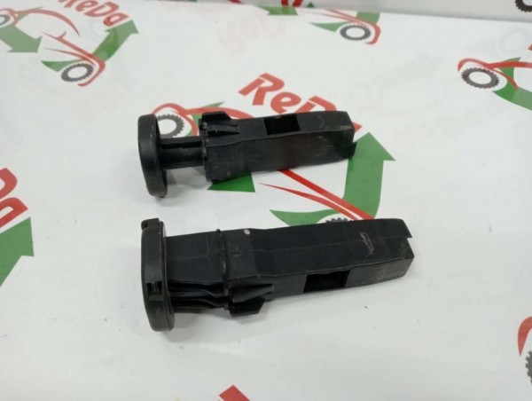 Ford Focus 2 Ön Koltuk Başlık Burç Takımı CP [IA-121-124-123]