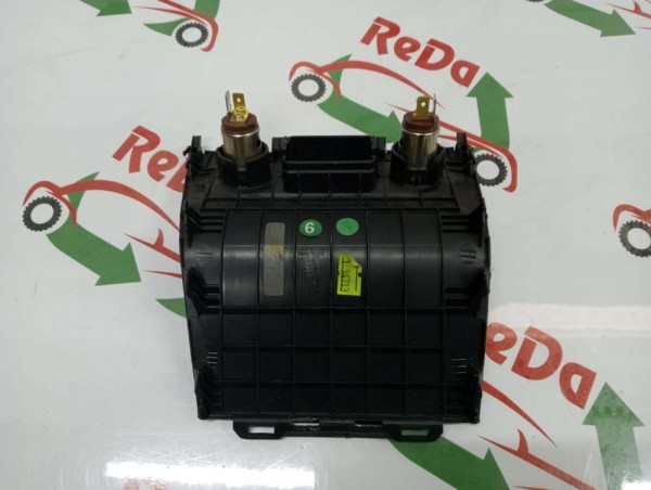 Hyundai İ20 Ön Konsol Alt Paneli Çakmaklık Paneli Çerçevesi 84621-C8000 CP [C-A-120]