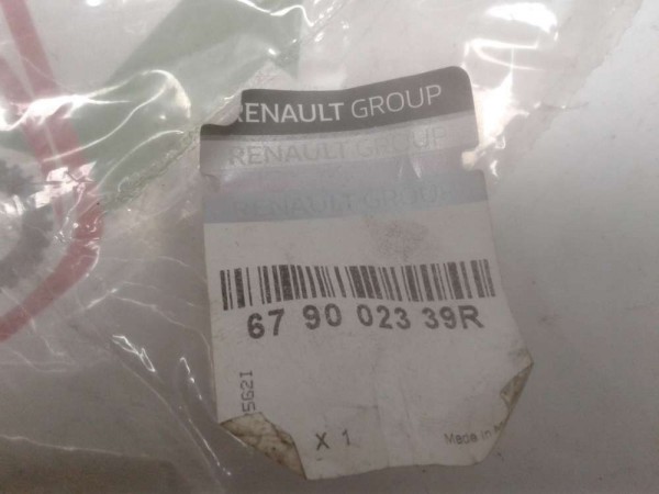 Dacia Sandero 2 Stepway Logan MCV Ön Göğüs İzolasyonu [679002339R] Orj. YP [G-D-130]