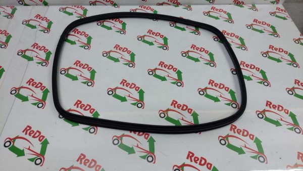 Hyundai Staria Arka Kelebek Cam Fitili SP YP