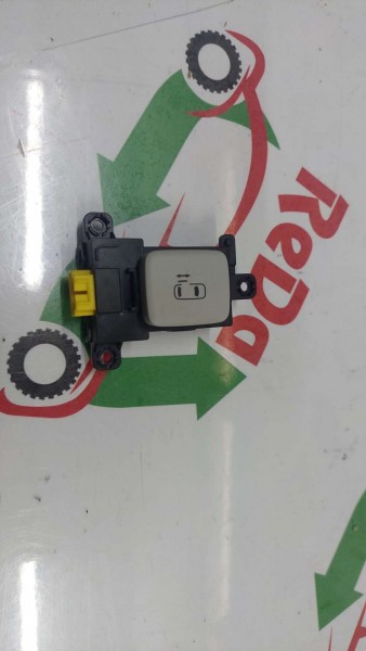 Hyundai Staria Sol Sürgülü Kapı Açma Kapama Düğmesi YP SP [B-B-130]