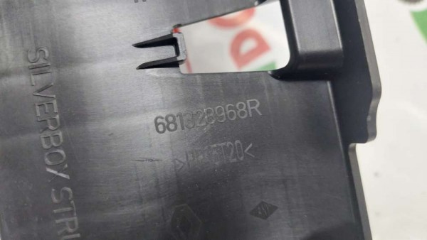 Renault Taliant Konsol Bakaliti YP SP [C-A-120]