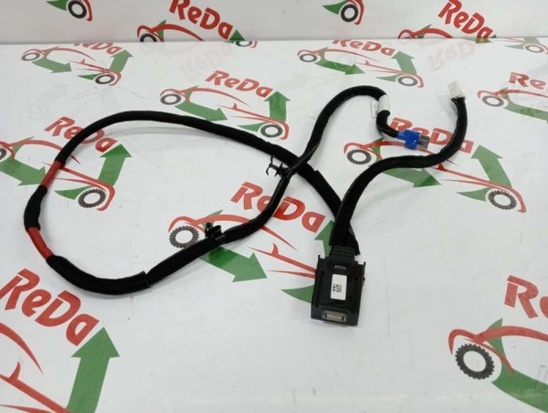 Hyundai Staria Usb Grişi Bağlantı Kablosu Komple [96120-CG300] SP YP