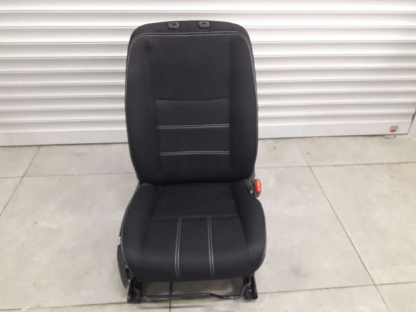 Renault Fluence Sağ Ön Koltuk Siyah Kumaş CP G-A140