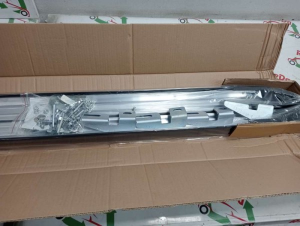 Renault Kangoo Maxi Yan Basamak Takımı Uzun Orjinal 7711823810 YP [I-E-140]