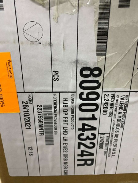 Renault Captur 2 Sol Ön Kapı Döşemesi 809014324R YP (EA-130/E-V)