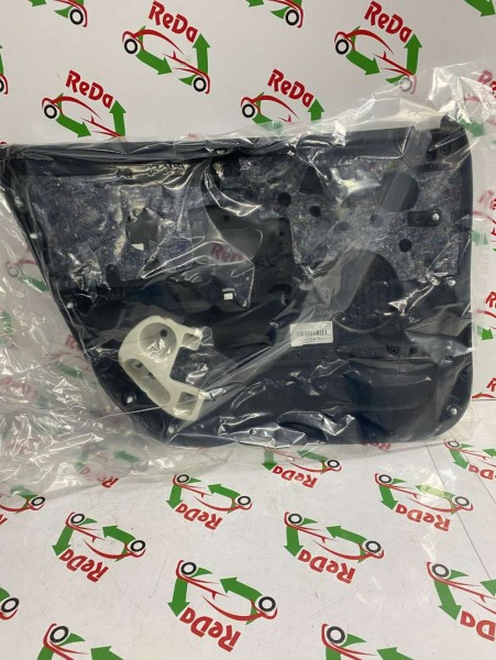 Renault Megane 3 Sağ Ön Kapı Döşemesi 809000473R YP (EA-130/E-V)